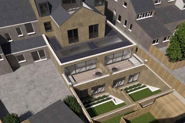 4 Wilton Road, Colliers Wood, London Sw19 2Hb