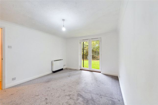 MARKETING CARD - 8,, Gould Close, Berkshire photo 3