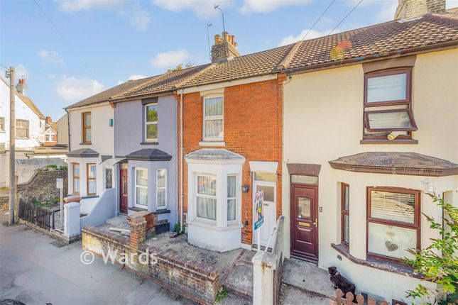 6, St. John's Road, Gillingham photo 2