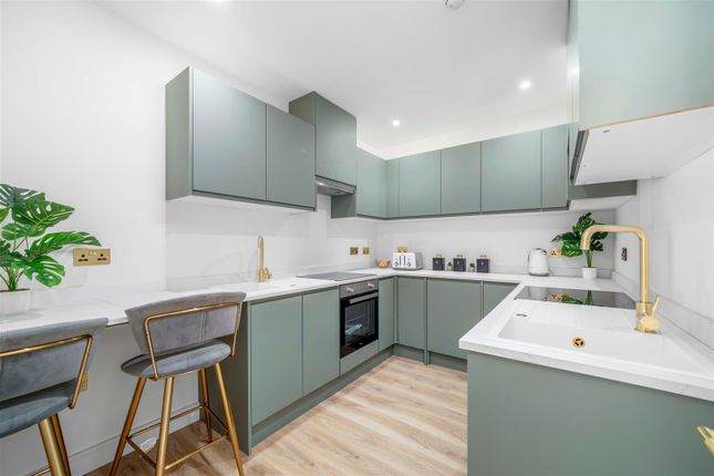 Unit 3, 4, Weald Rise, Harrow photo 5