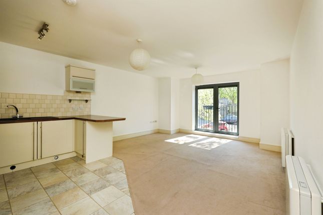 32, Kilner Court, Doncaster photo 2