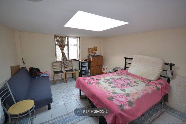 Aldersbrook Road, London photo 5