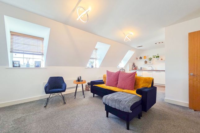 Apt 5, Saviour's Place St. Saviours Road, Jersey photo 4