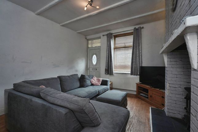 30, Crawford Street, Bradford photo 2