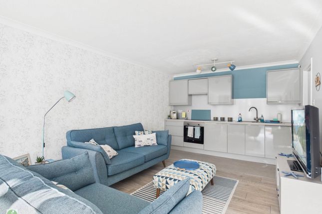 106 Hillside Villas, Millendreath Beach Resort, Looe photo 3