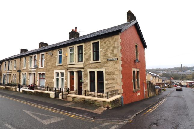 End terrace house to rent in Harwood Street, Darwen