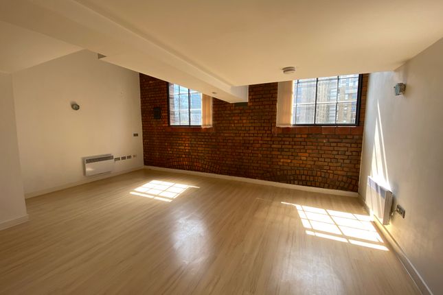 Flat to rent in The Sorting Office, 7 Mirabel Street, Manchester