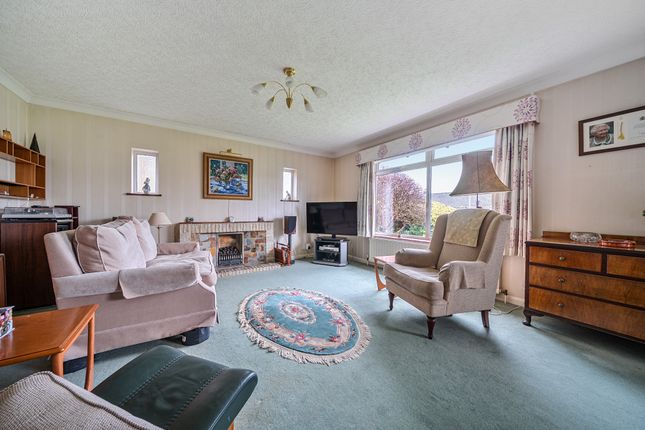 5, Wrayfield Avenue, Reigate photo 2