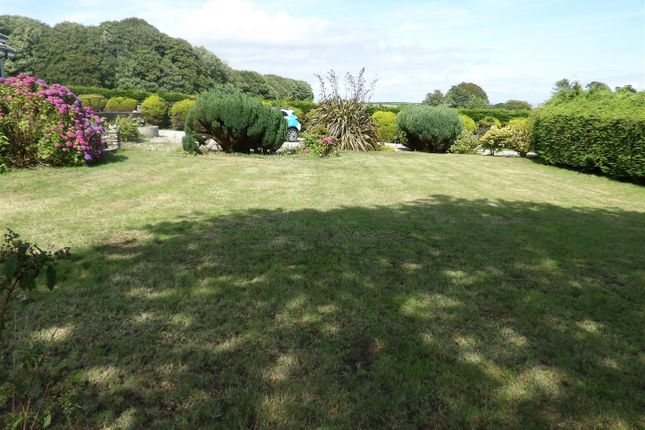 Detached bungalow to rent in Widegates, Looe