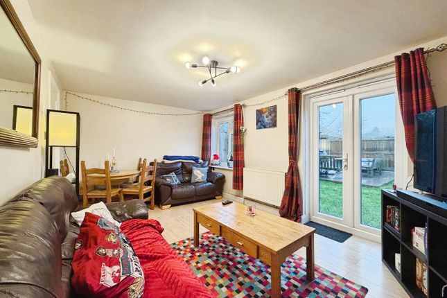 40, Cauldham Close, Capel-le-ferne photo 2