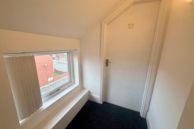 Apartment 10 62, Park Road, Wigan photo 4