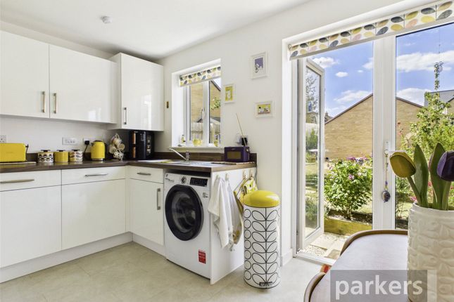 1, Winfield Drive, Oxfordshire photo 2