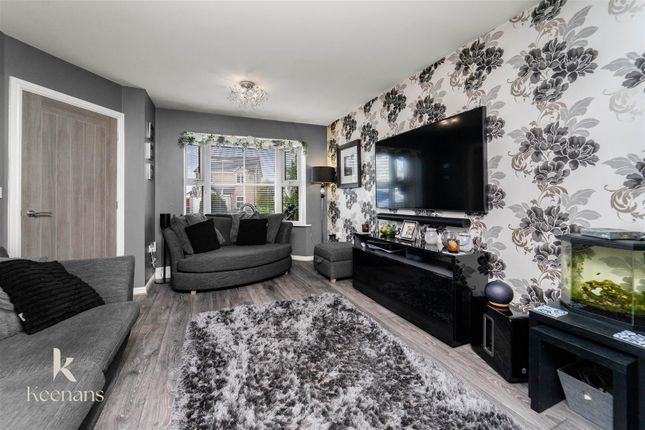 20, Brambling Drive, Bacup photo 2