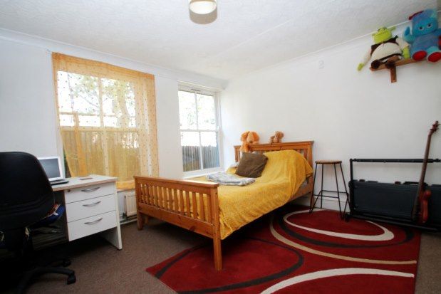 Cottage to rent in Westbourne Drive, Forest Hill