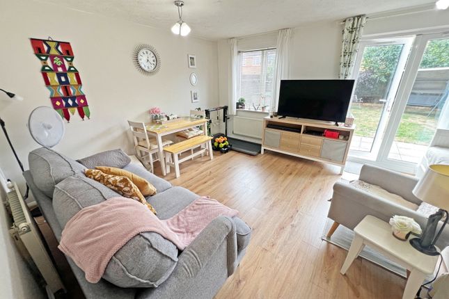 46, Strathern Road, Leicester photo 2