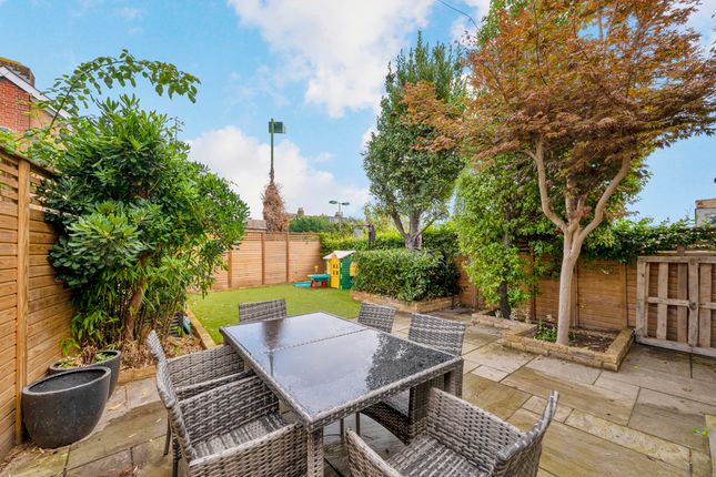 Property to rent in Southdean Gardens, London
