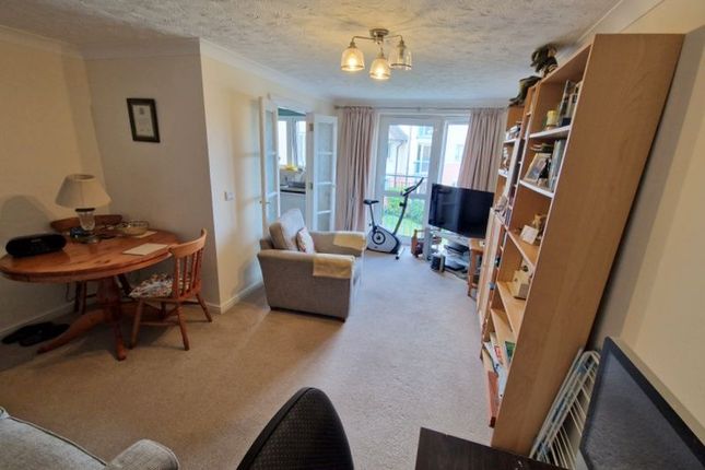 23 Admirals Court, Rolle Road, Exmouth photo 2