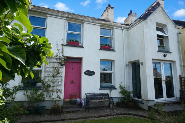 3-bed house on Glandwr,, Clwt-y-Bont, Clwt-y-Bont, £280,000