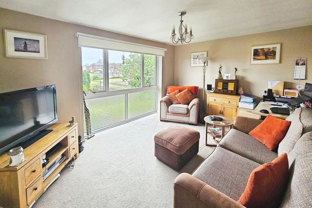 20, Arundel Close, Bedlington photo 2