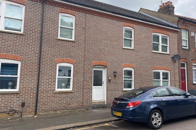 Thumbnail Flat to rent in Hitchin Road, Luton