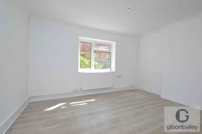 Earlham Court, Heigham Grove Norwich photo 3