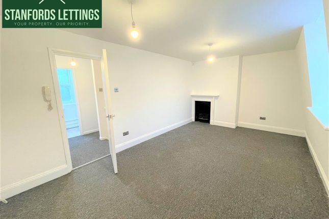 Flat 4, 22, Clarence Square, Brighton photo 4