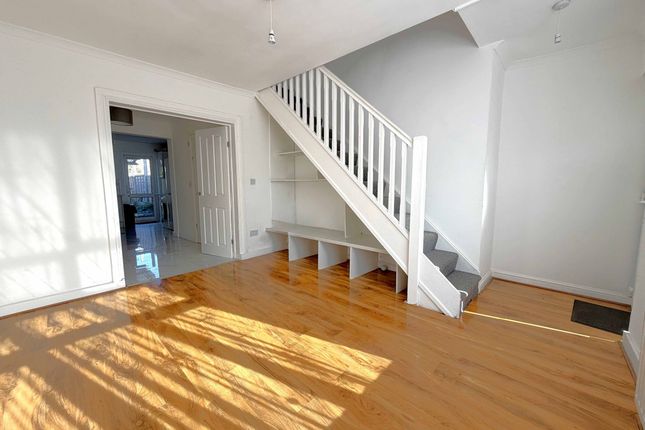 29a Sisley Road, Barking photo 5