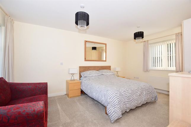 2 bed property for sale in Milton Lane, Kings Hill, West Malling, Kent ...