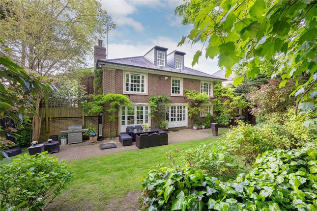 Thumbnail Detached house for sale in Haversham Place, London