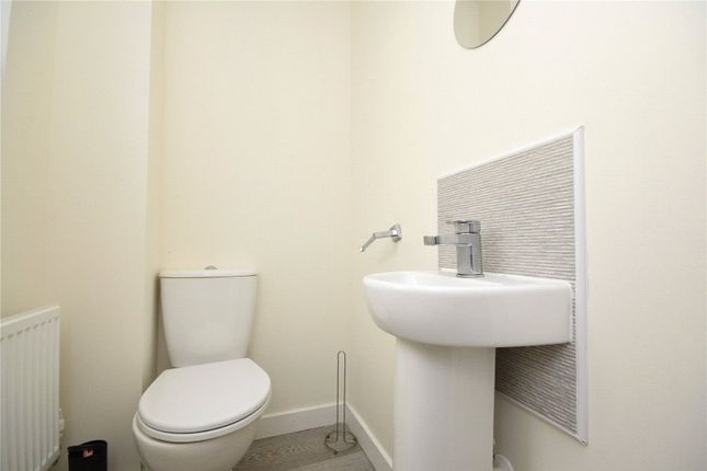 61a, South Parkway, Leeds photo 5
