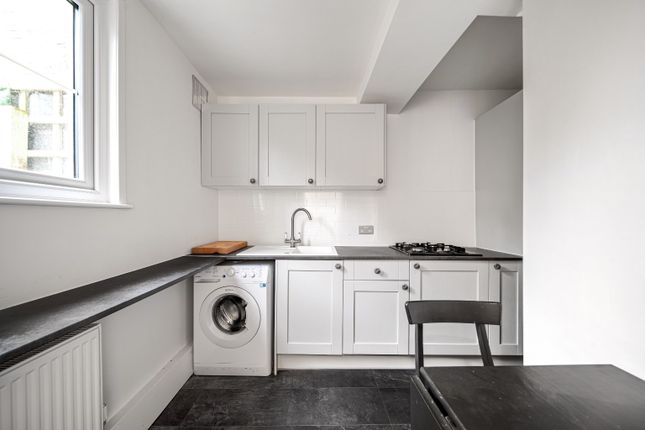 4, Joy Road, Gravesend photo 3