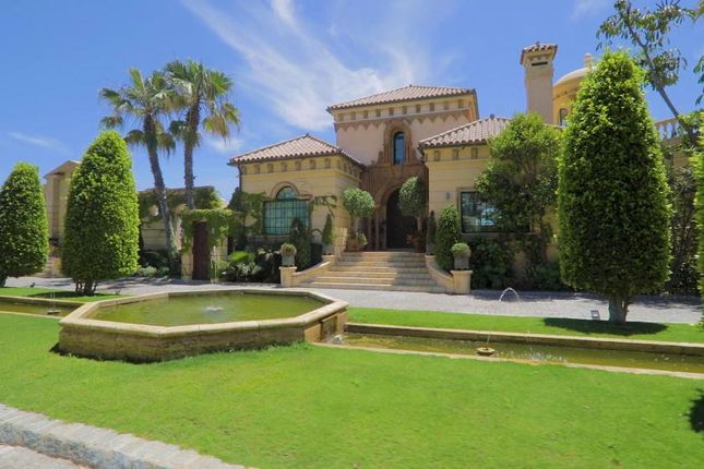 Thumbnail Villa for sale in Mijas, Spain, Spain