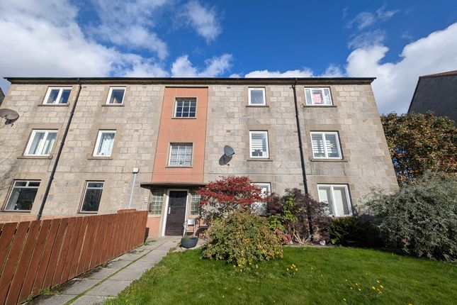 2 Bedroom Flat in AB12 5NS