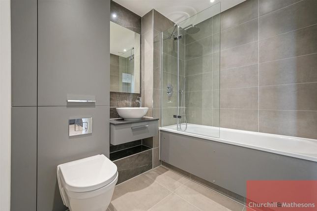 Flat 1001, Cobalt H, Bakery Walk, Greenford photo 4