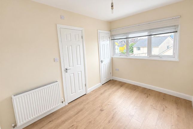 Flat 2, 85A, Chapel Road, Worthing photo 2