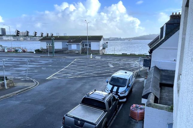 Torpoint Pod, 38, Fore Street, Torpoint photo 5