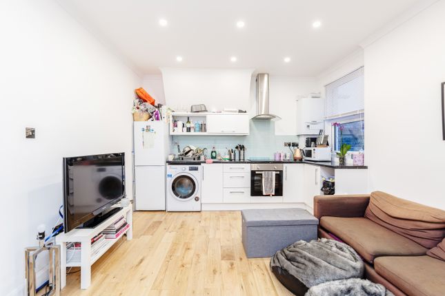 14b, Leopold Road, Wimbledon photo 4