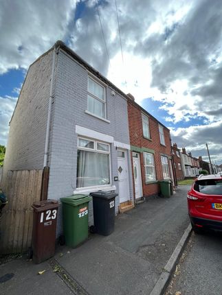 Thumbnail Semi-detached house to rent in Newhampton Road West, Wolverhampton