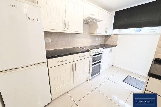 26, High Street, Dowlais photo 3