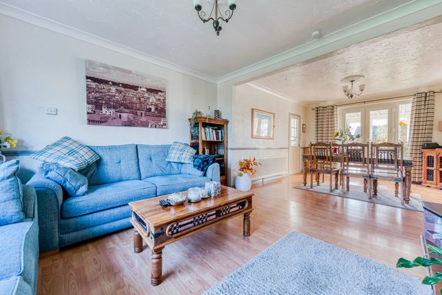 59 Somerleyton Road, Lowestoft photo 5