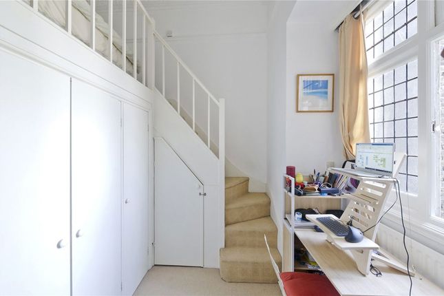 Flat 3, 92, Lexham Gardens, London photo 2