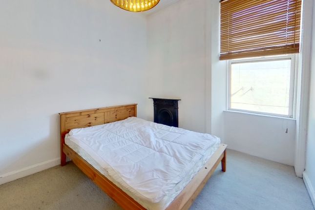 1/4, Sciennes Hill Place, Edinburgh photo 3
