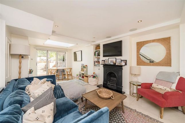 21, Lizban Street, London photo 4