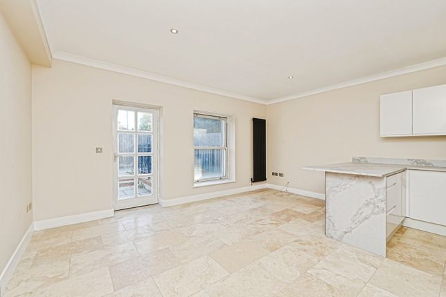 Flat 3, Landau House, 67, Croydon Road, Keston photo 3