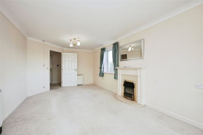 40, Laurel Court, Cheriton photo 4