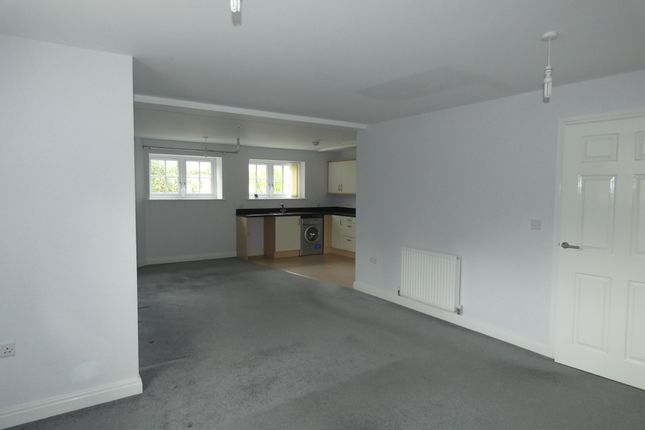 Stretton Court, Wellington, Telford photo 5