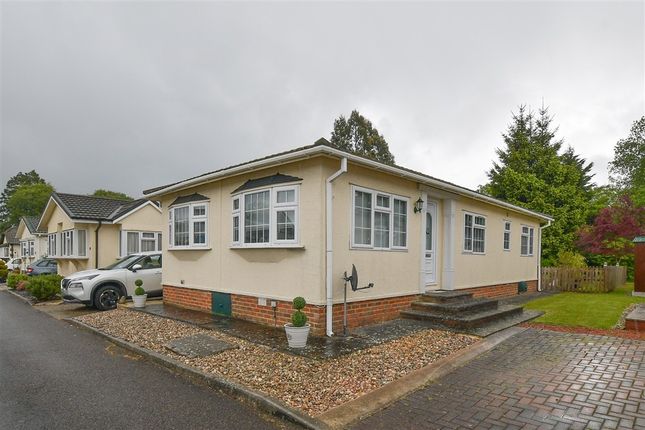 2-bed caravan on Stone Street Petham, Canterbury, £170,000