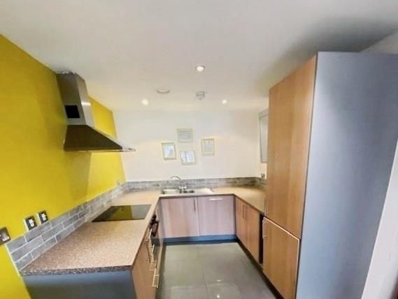 Apt 30, 11, Oldham Street, Liverpool photo 4