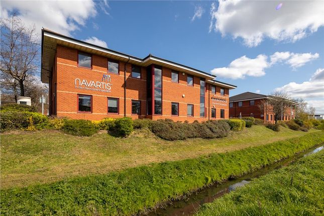 Thumbnail Office to let in Sidings Court, Doncaster, South Yorkshire