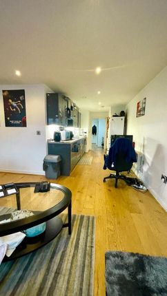 Flat to rent in The Bar, St James Gate, Newcastle Upon Tyne